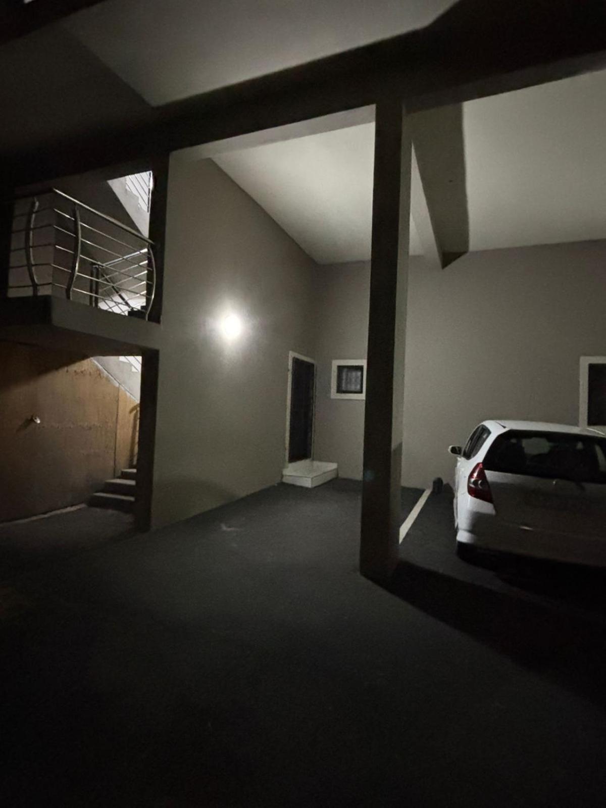 Apartment Crompton Villa786